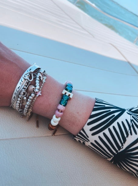 Custom made bracelets deals